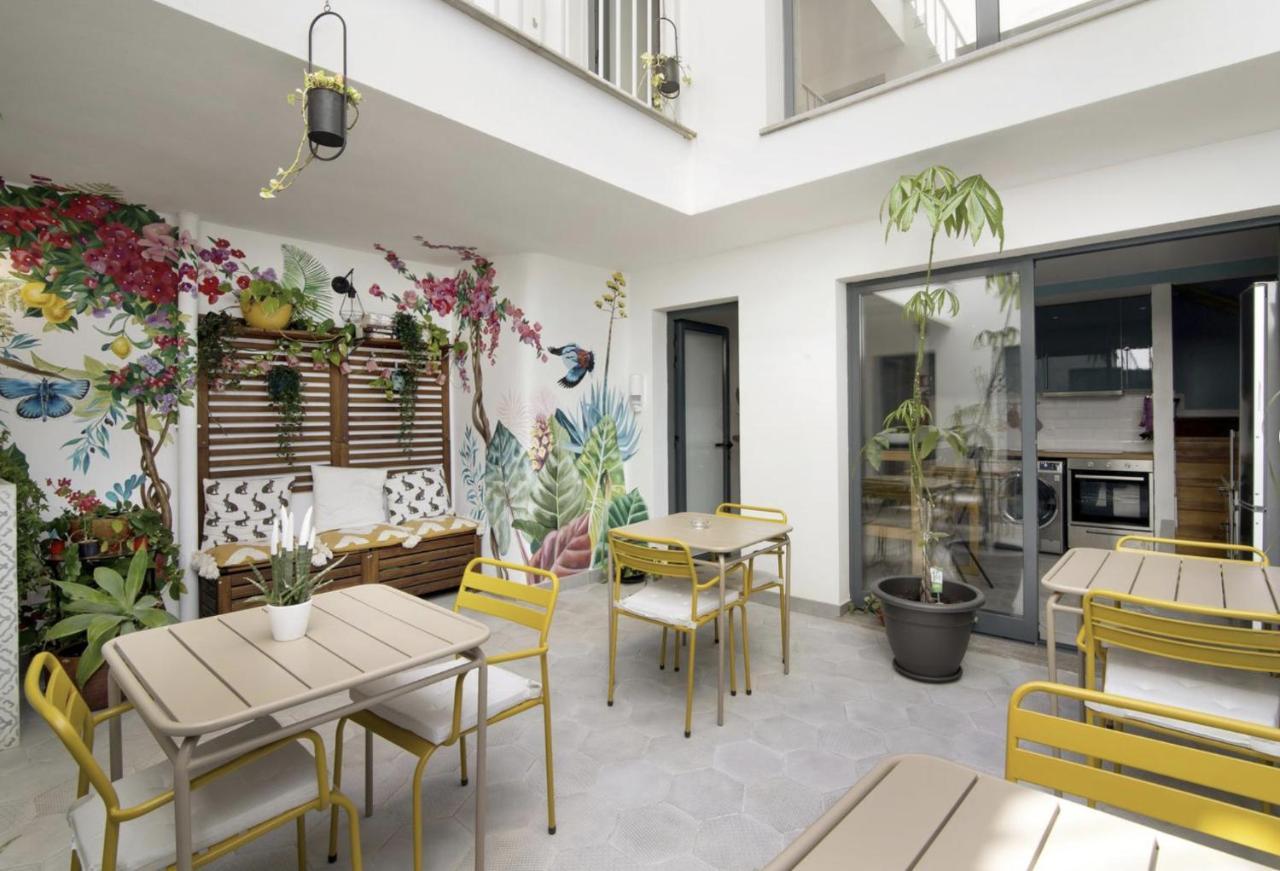 Le Jardin Secret De Faro Guesthouse Exterior foto
